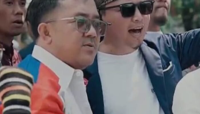 Di Tengah Polemik Perwako RT/RW, Ajakan Duduk Bersama Menggema: Menjaga Pekanbaru dengan Kepala Dingin