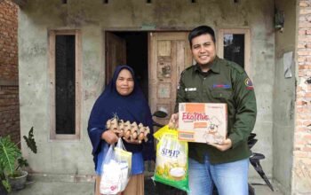 Insan Pers Peduli Sesama, FPR Riau Bersama Suaraaktual Media Grup Salurkan Berkah Ramadhan untuk Warga